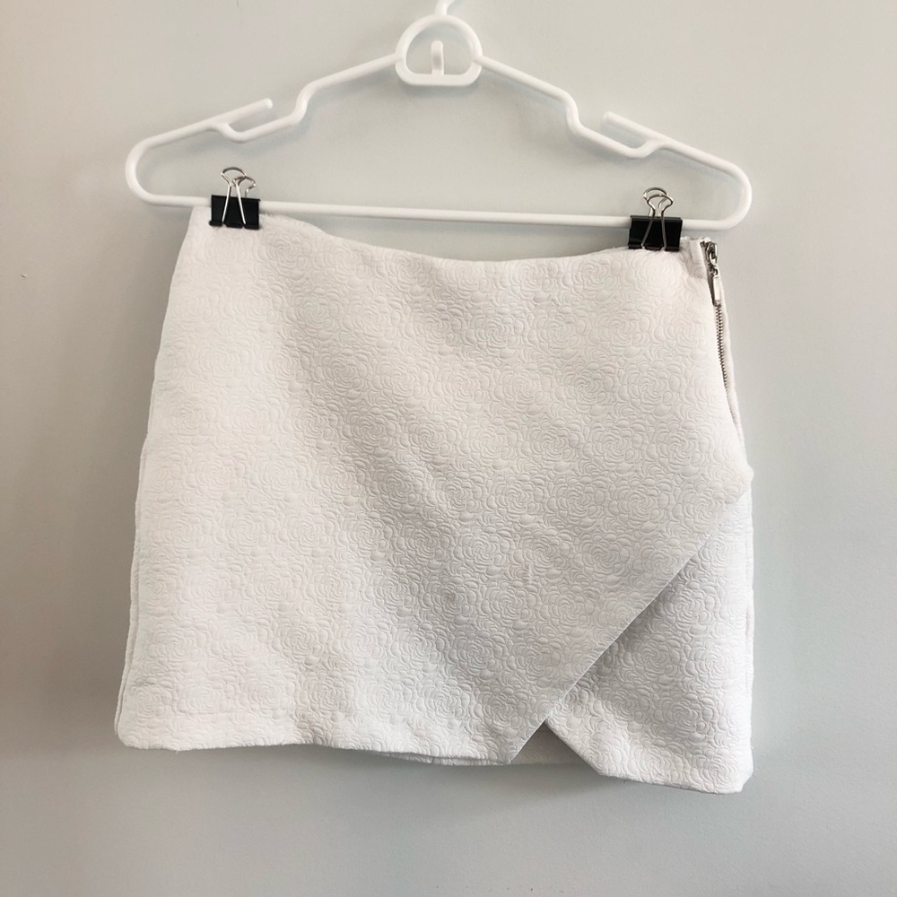 Zara Trafaluc White Wrap Skirt - Picture 1 of 5